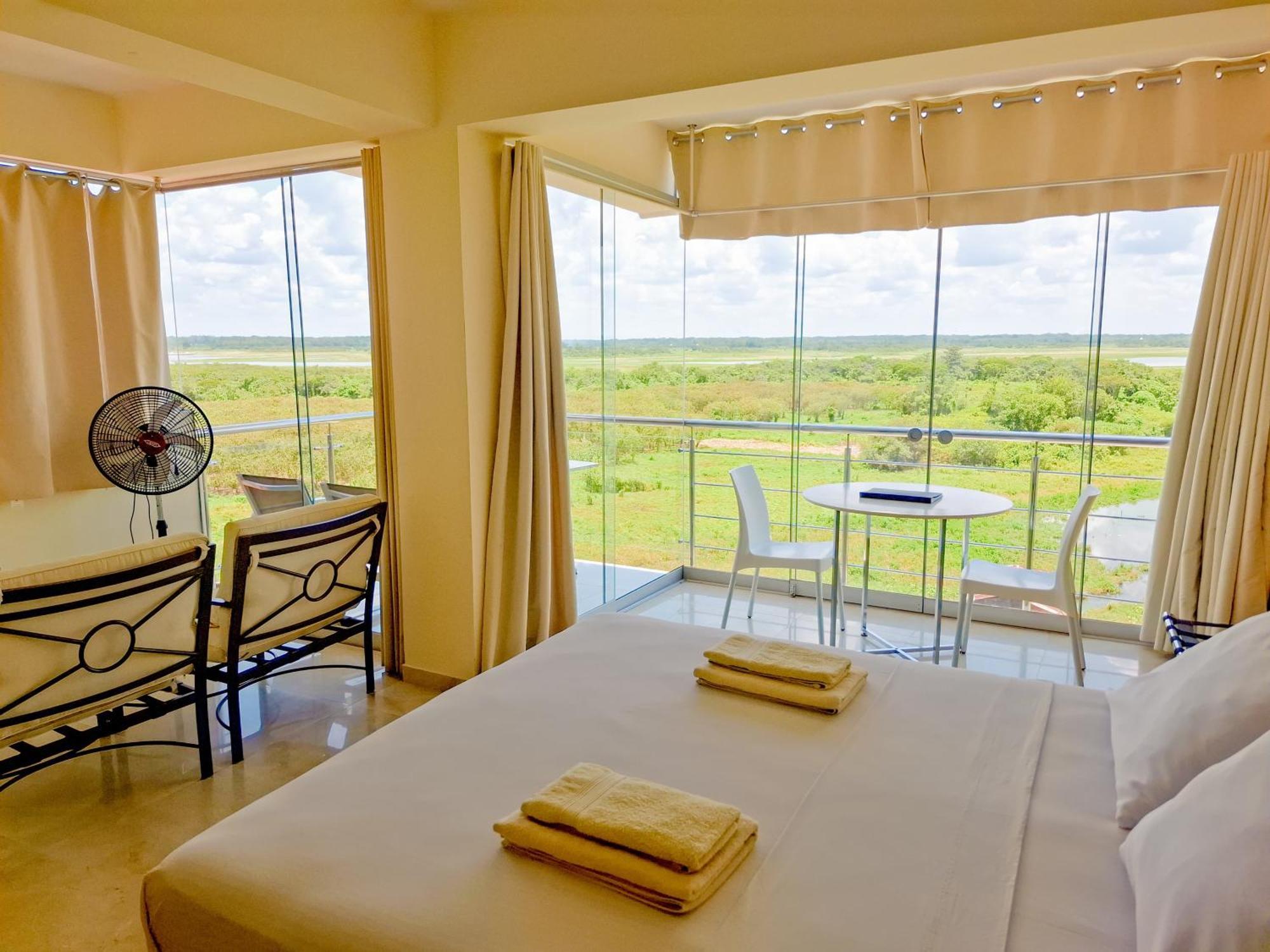 Boulevard 251 Riverside Apartments Iquitos Exterior foto